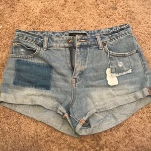 Billabong Jean shorts